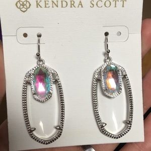 Kendra Scott Emmy